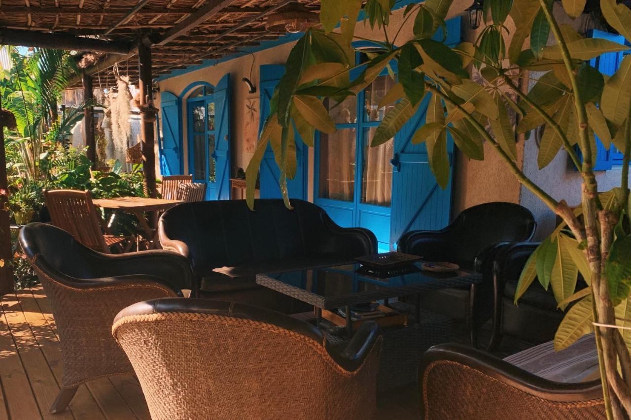 サン・ピエール Casa Babalahy Bed & Breakfast エクステリア 写真