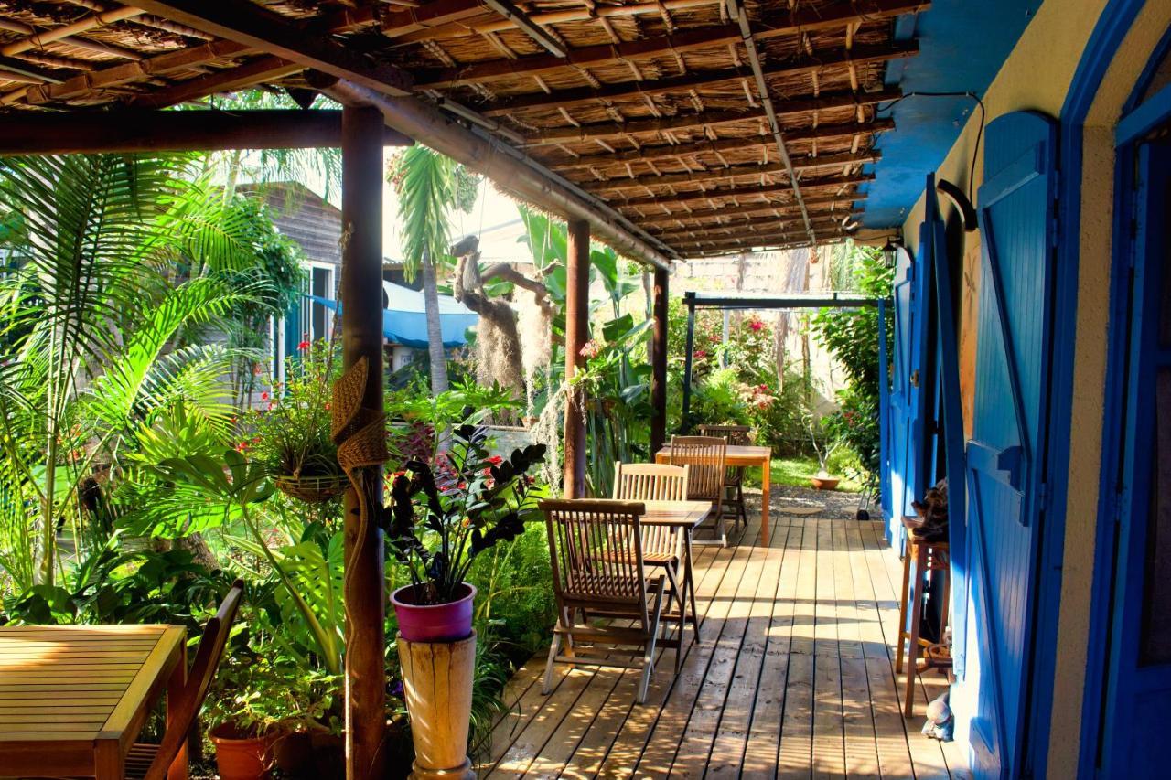 サン・ピエール Casa Babalahy Bed & Breakfast エクステリア 写真