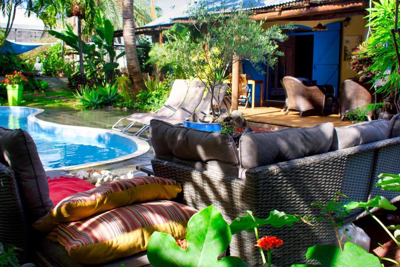 サン・ピエール Casa Babalahy Bed & Breakfast エクステリア 写真